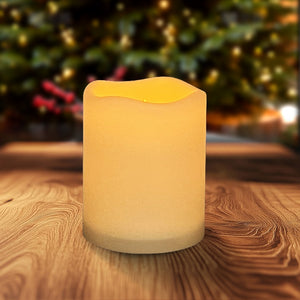 4” H Plastic Outdoor Magnetic bottom Candle
